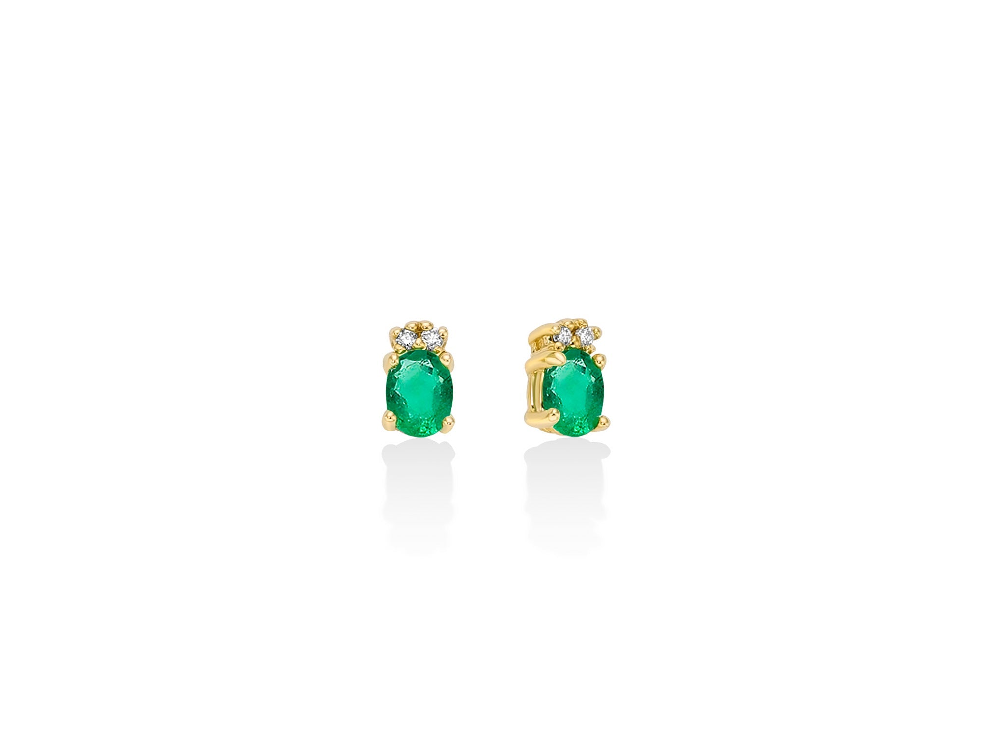 Orecchini con smeraldi ovali e diamanti in oro giallo 375