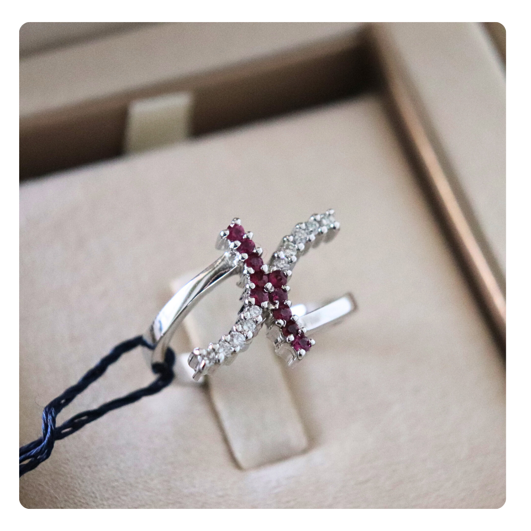 Anello in Oro 18kt con Rubini e Diamante | Giovanni Pace Jewels