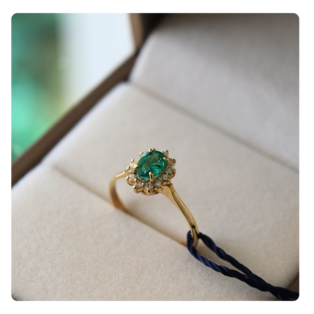 Anello in Oro 18kt con Smeraldo e Diamante | Giovanni Pace Jewels