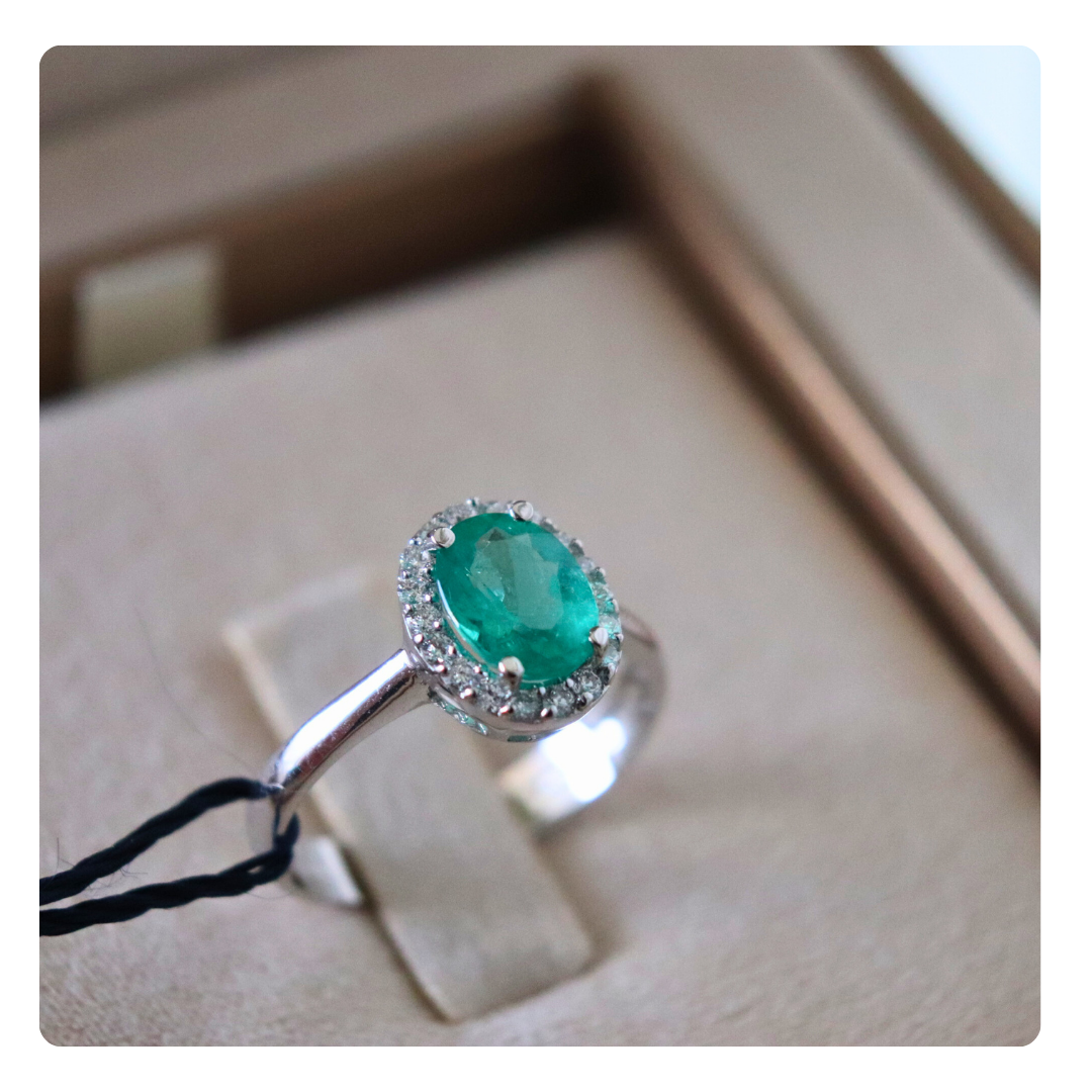 Anello in Oro 18kt con Smeraldo e Diamante | Giovanni Pace Jewels