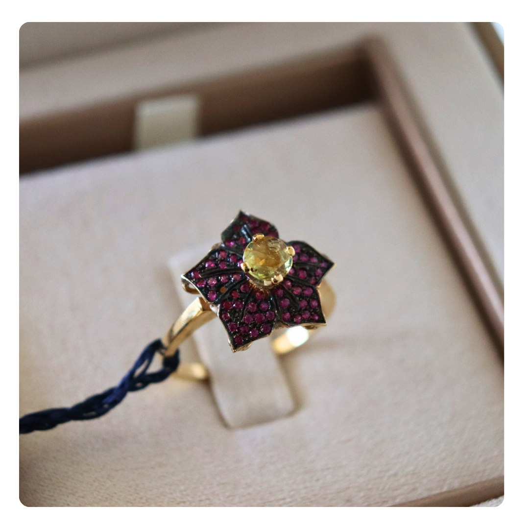 Anello in Oro 18kt con Rubini e Zaffiri Gialli | Giovanni Pace Jewels